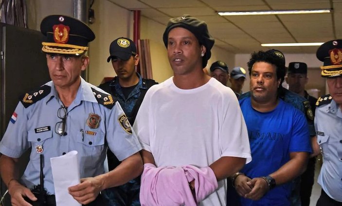Ronaldinho, kalan cezasını ev hapsiyle ödeyecek