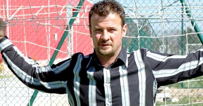 Adanaspor antrenörü koronavirüs nedeniyle istifa etti