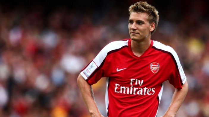 Arsenal'ın eski yıldızı Bendtner'den poker itirafı
