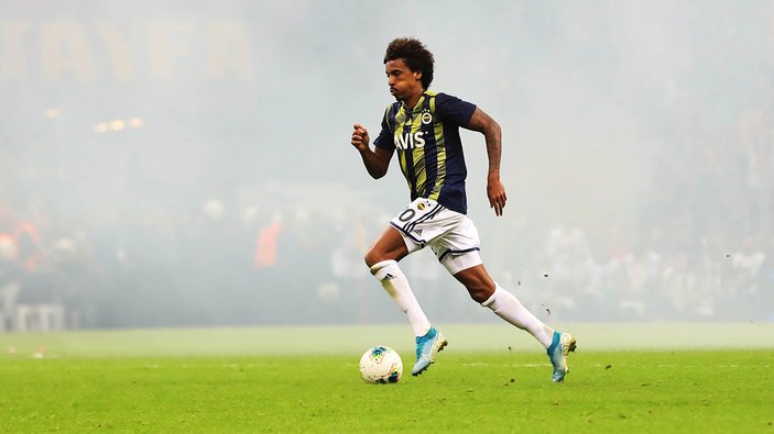 Fenerbahçe'de yeni kaptan Gustavo oldu