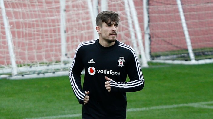 Beşiktaş'ta Dorukhan Toköz krizi çözüldü