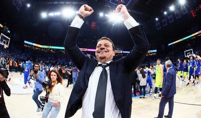 Ergin Ataman: Avrupa'da şampiyonluk hayalimiz sürecek