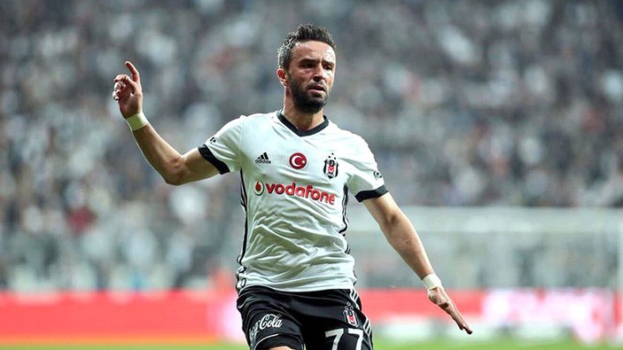 Fenerbahçe, Gökhan Gönül'e teklifini yaptı