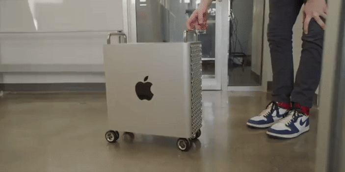 Apple, Mac Pro'nun tekerleklerini iPhone fiyatına satışa sundu