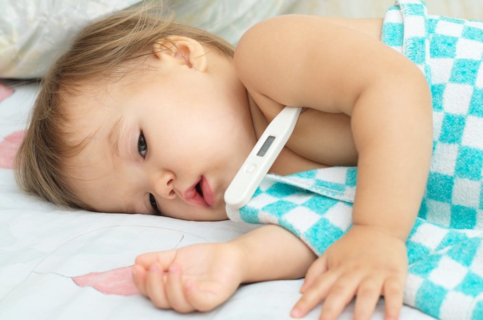 RSV virüsü 2 yaş altı bebekleri etkiliyor