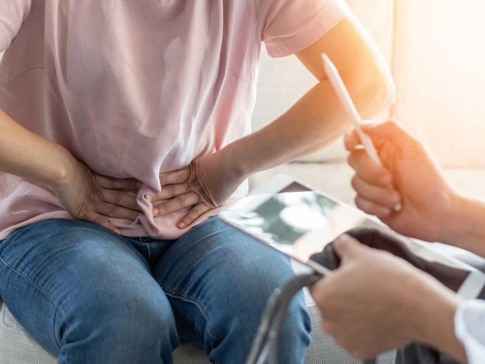 Safra kesesi taşı, mide ağrısıyla karıştırılabilir