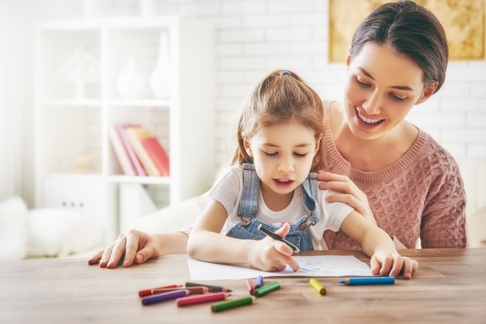 Ebeveynlerin değiştirmeleri gerektikleri 15 davranış