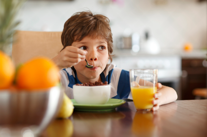 Çocukları okula kahvaltı yapmadan göndermeyin