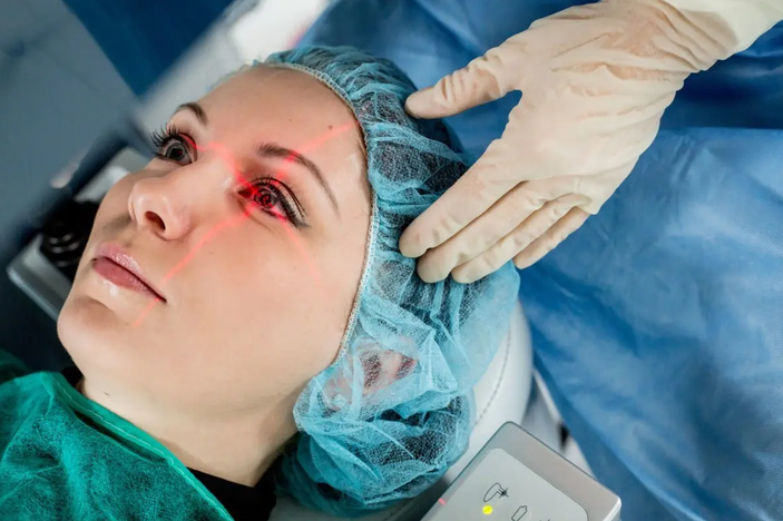 Retina yırtıkları görme kaybına neden olabiliyor