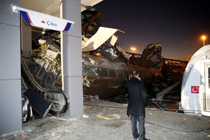 Ankara'da Yüksek Hızlı Tren kaza yaptı: 86 yaralı, 9 ölü