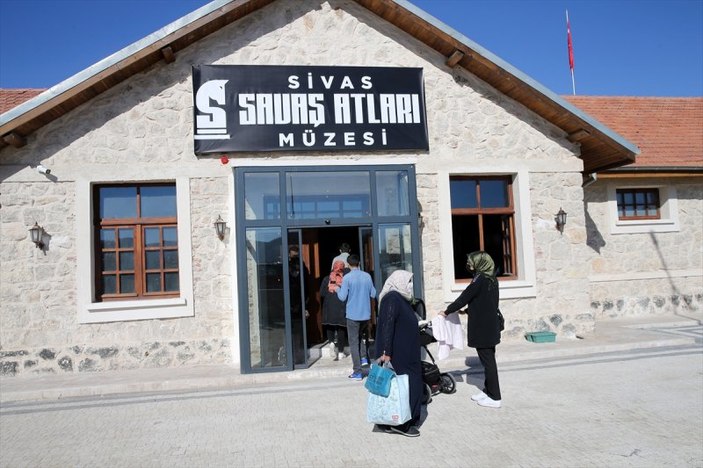 Sivas'ta 'Savaş Atları Müzesi' açıldı
