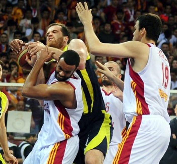 Potada şampiyon Fenerbahçe Ülker