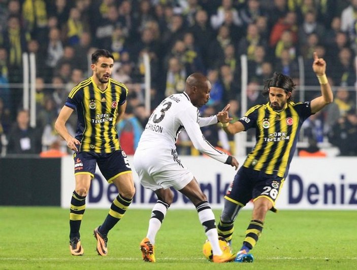 Fenerbahçe-Beşiktaş maçından kareler