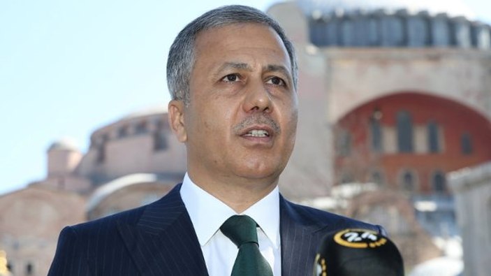 Ali Yerlikaya Ayasofya'da ilk namaz detaylarını açıkladı
