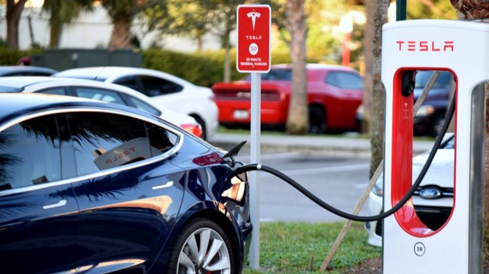 Tesla, Japonya’da enerji depolama tesisi kuruyor