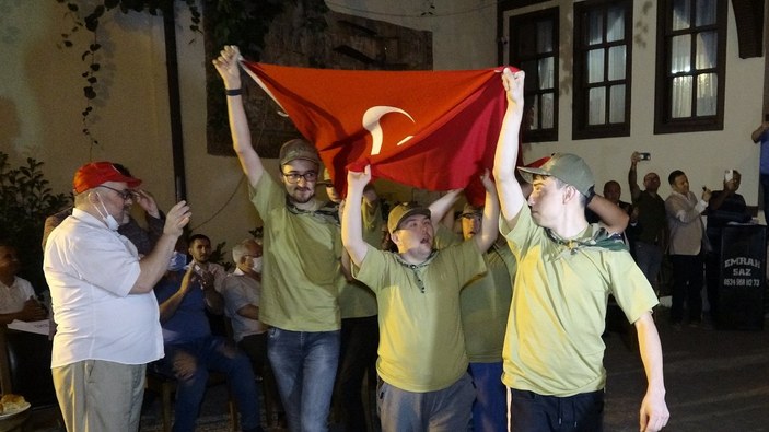 Bursa'da engelliler için asker eğlencesi düzenlendi