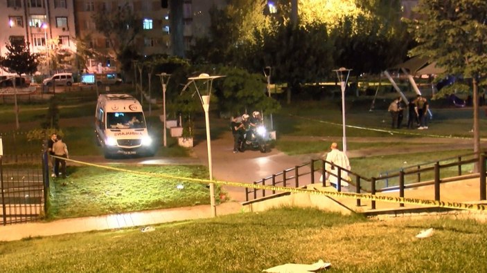 Güngören’de, parkta kurşun yağmuruna tutulan şahıs yaralandı