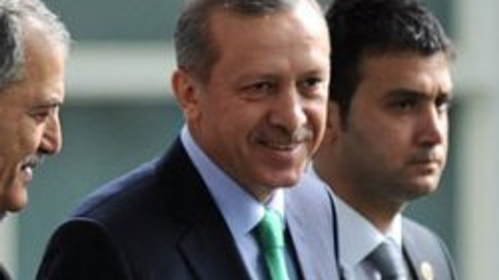 Erdoğan cuma namazını İstanbul'da kıldı