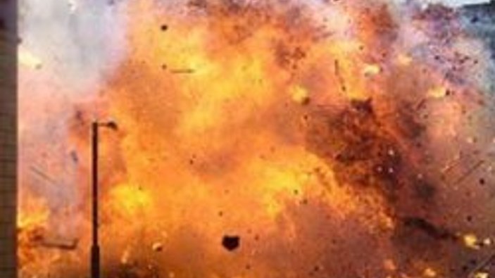 Polise bombalı saldırı
