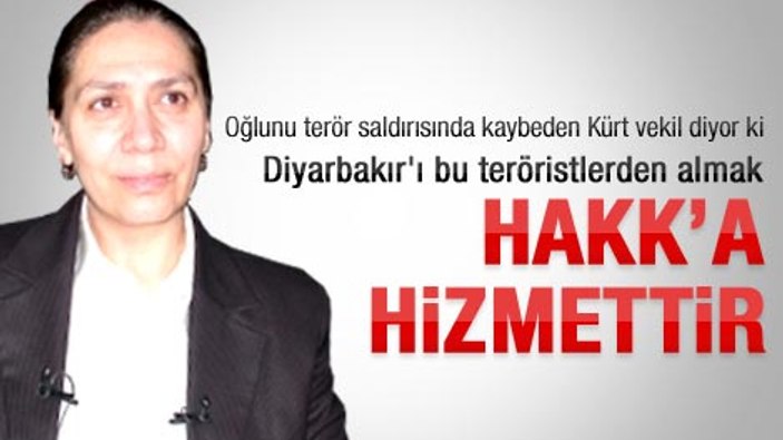 Oya Eronat'tan BDP'li belediyeye terörist benzetmesi
