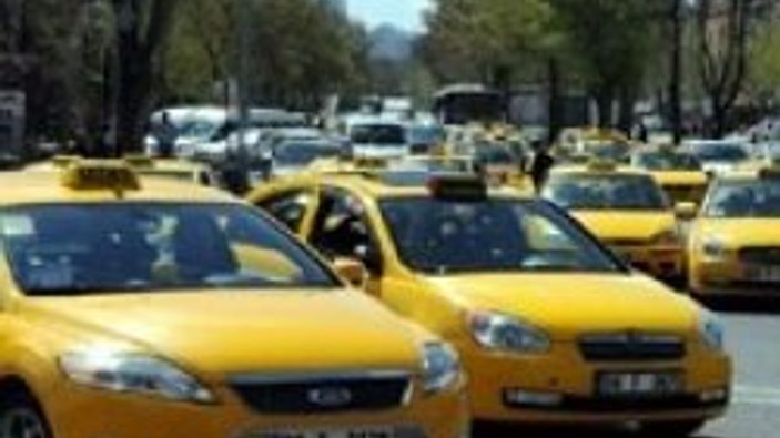 Ankara'da taksiciler kontak kapattı