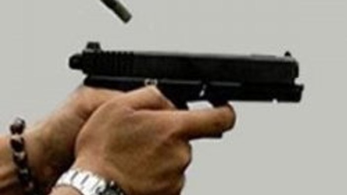 Afyonkarahisar'da yolcu minibüsü kurşunlandı: 1 yaralı