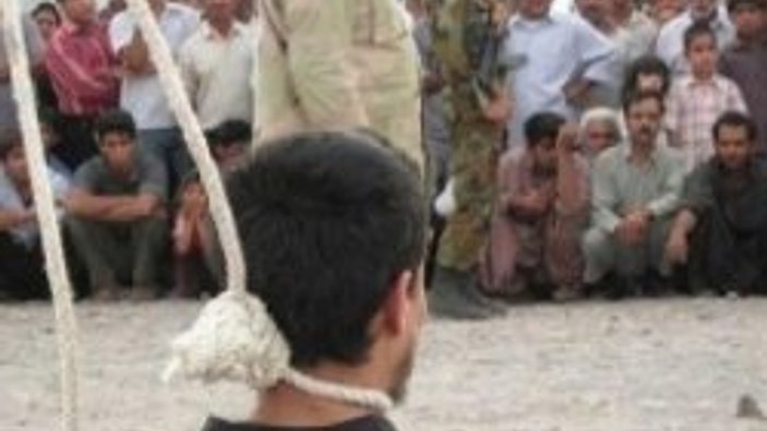 Irak'ta 10 mahkum idam edildi
