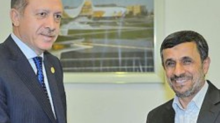 Erdoğan Ahmedinejad ile görüştü