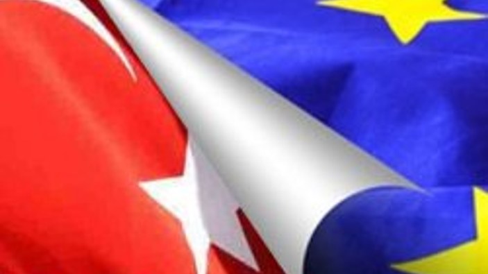 AB’den olumsuz karar: Türklere vizesiz Avrupa yok