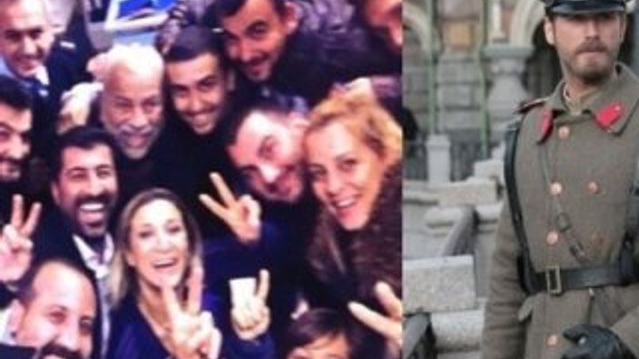 Küçük Ağa dizisinden zafer selfie’si