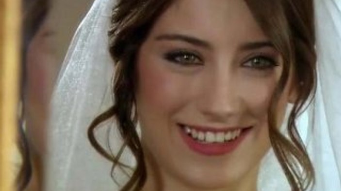 hazal kaya nın yeni dizisi belli oldu