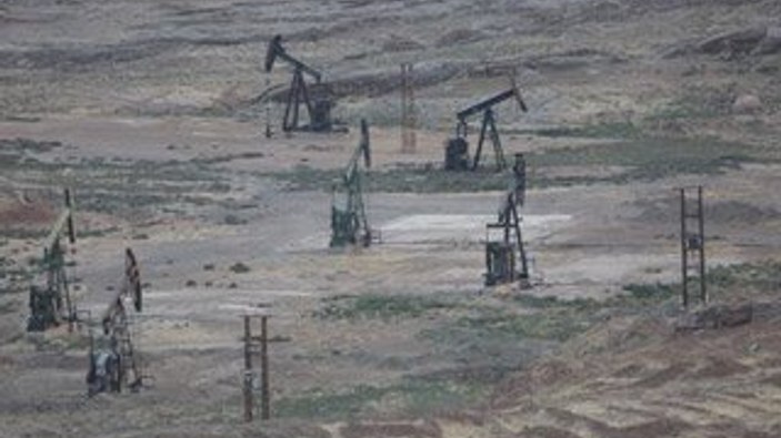 IŞİD'in petrol kuyuları bombalandı
