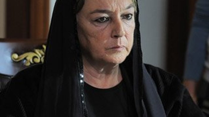 Oyuncu Tomris İncer’den kötü haber