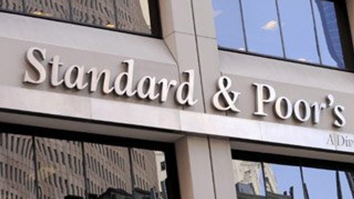 Standard & Poor's Yunanistan'ın notunu açıkladı