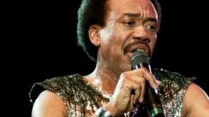Maurice White öldü