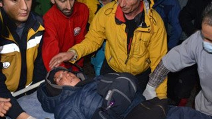 Ağrı Dağı'nda kaybolan kadın dağcı 3 gün sonra bulundu