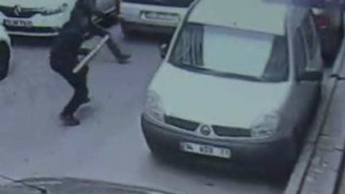 İstanbul'da hırsız ev sahibini kovaladı İZLE