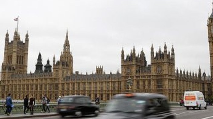 Brexit yasa tasarısı İngiliz parlamentosuna sunuldu