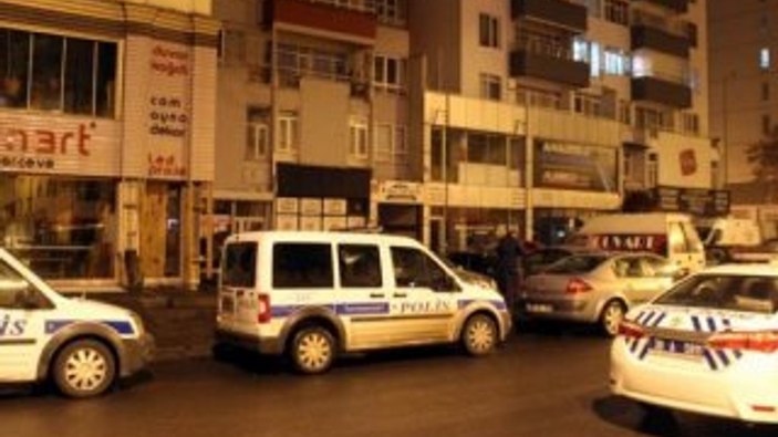 Kayseri'de tartıştığı babasının boğazını kesti