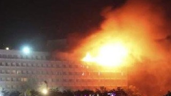Kabil’de beş yıldızlı otele silahlı saldırı