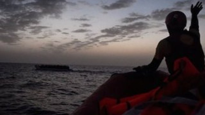 İtalyan kıyılarında 5 göçmenin cesedi bulundu