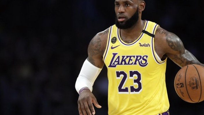 Smith: LeBron, Jordan gibi dünyayı değiştirmedi