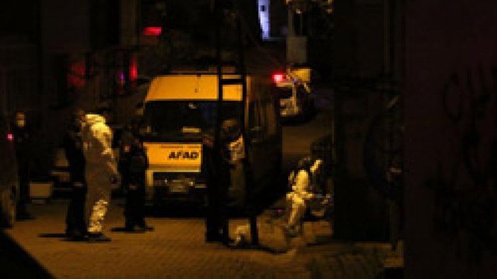 Kağıthane'de intihar etmek için aldığı siyanür sahte çıkınca kurtuldu