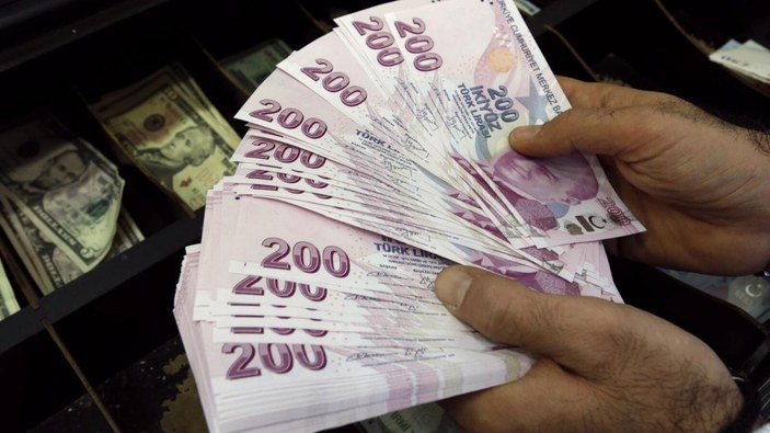 Sivas'ta 15 yıldır çalıştığı bankadan zimmetine 4,5 milyon lira geçirdi