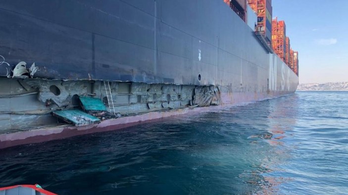 İstanbul Ambarlı Limanı'nda konteyner gemisi, iskeleye çarptı