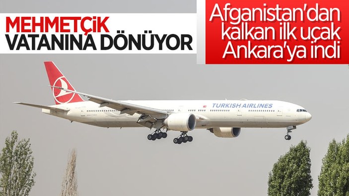 Afganistan'dan Türk askerini taşıyan uçak Ankara'ya indi