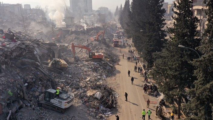 Polonya'da Türkiye'deki depremler nedeniyle toplanan yardım 3 milyon liraya yaklaştı
