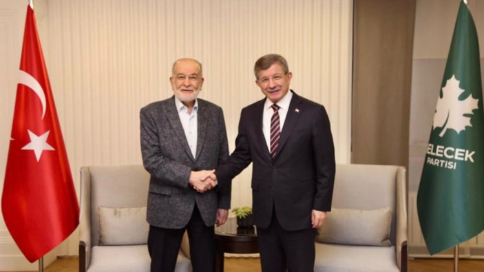 Temel Karamollaoğlu, Ahmet Davutoğlu'nu ziyaret etti