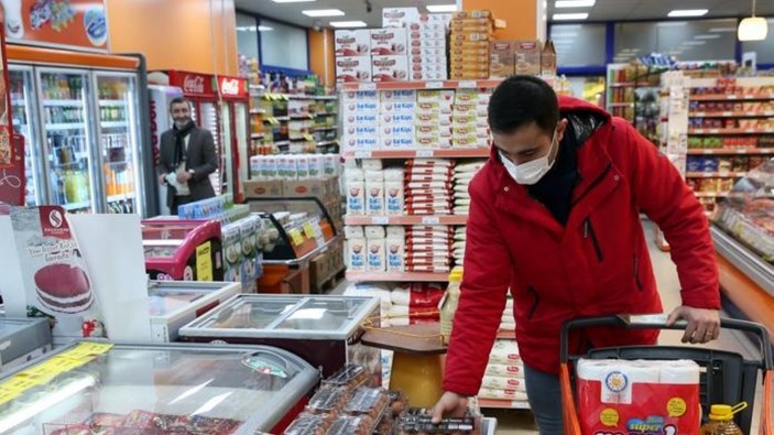 Şubat ayında marketteki 41 üründen 31’inin fiyatı arttı, 10’ununki azaldı