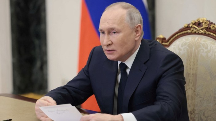 Vladimir Putin'den Rus hükümetine talimat: Deprem riskli bölgeleri gözlemleyin